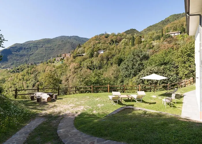 Malga Mary Nyaraló *